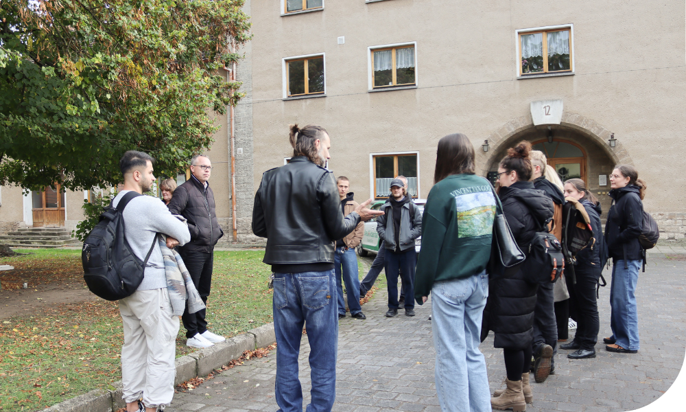 FOKUS HOLZ + KLIMA Studierende Senioren